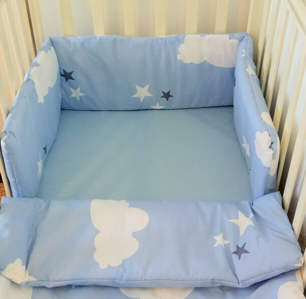 מתנה לתינוק שנולד ממצעים למיטת תינוק כחול כוכבים ועננים